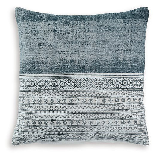 Harperville Pillow (Set of 4)