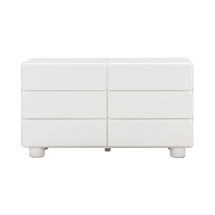 Tammy White 6-Drawer Dresser