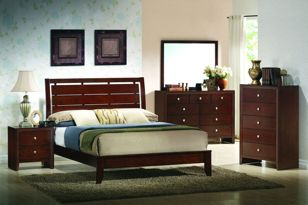 Crown Mark Furniture Evan Queen Bed in Warm Brown