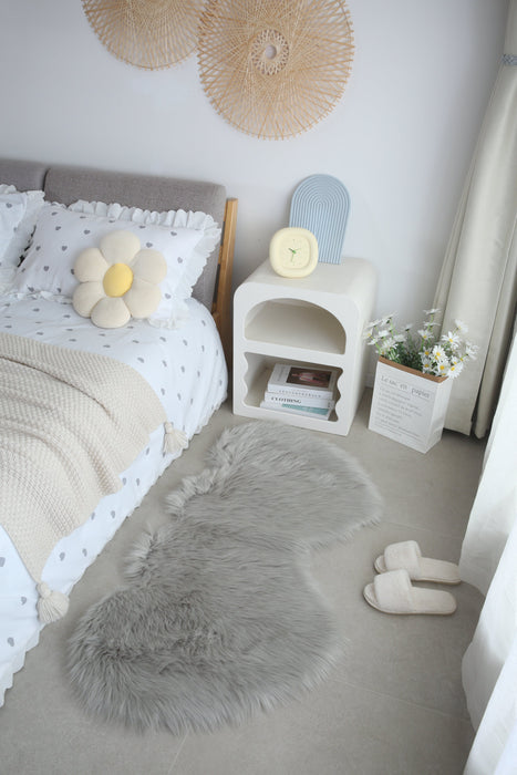 Double Hea White/Grey - Faux Fur Shaggy - MR ZEE FURNITURE